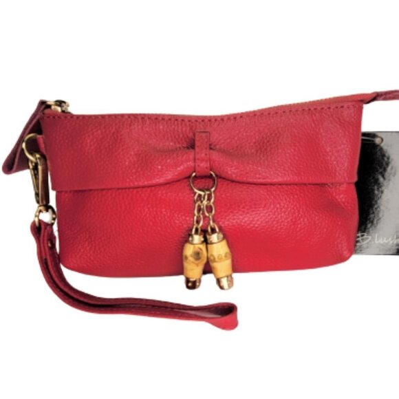 New Fuchsia Pink Wristlet Casual Purse NWT - Picture 1 of 9